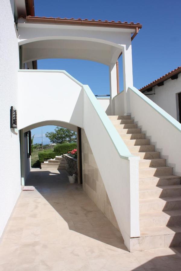 Apartment Lopar 10402A Exterior photo